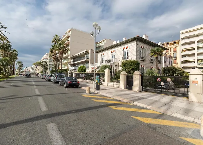Promenade Des Anglais . Nice